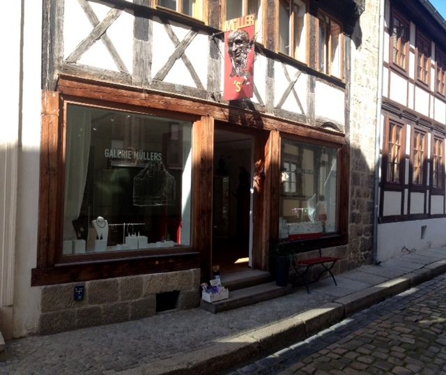 Nicole Bolze ORIGINALS